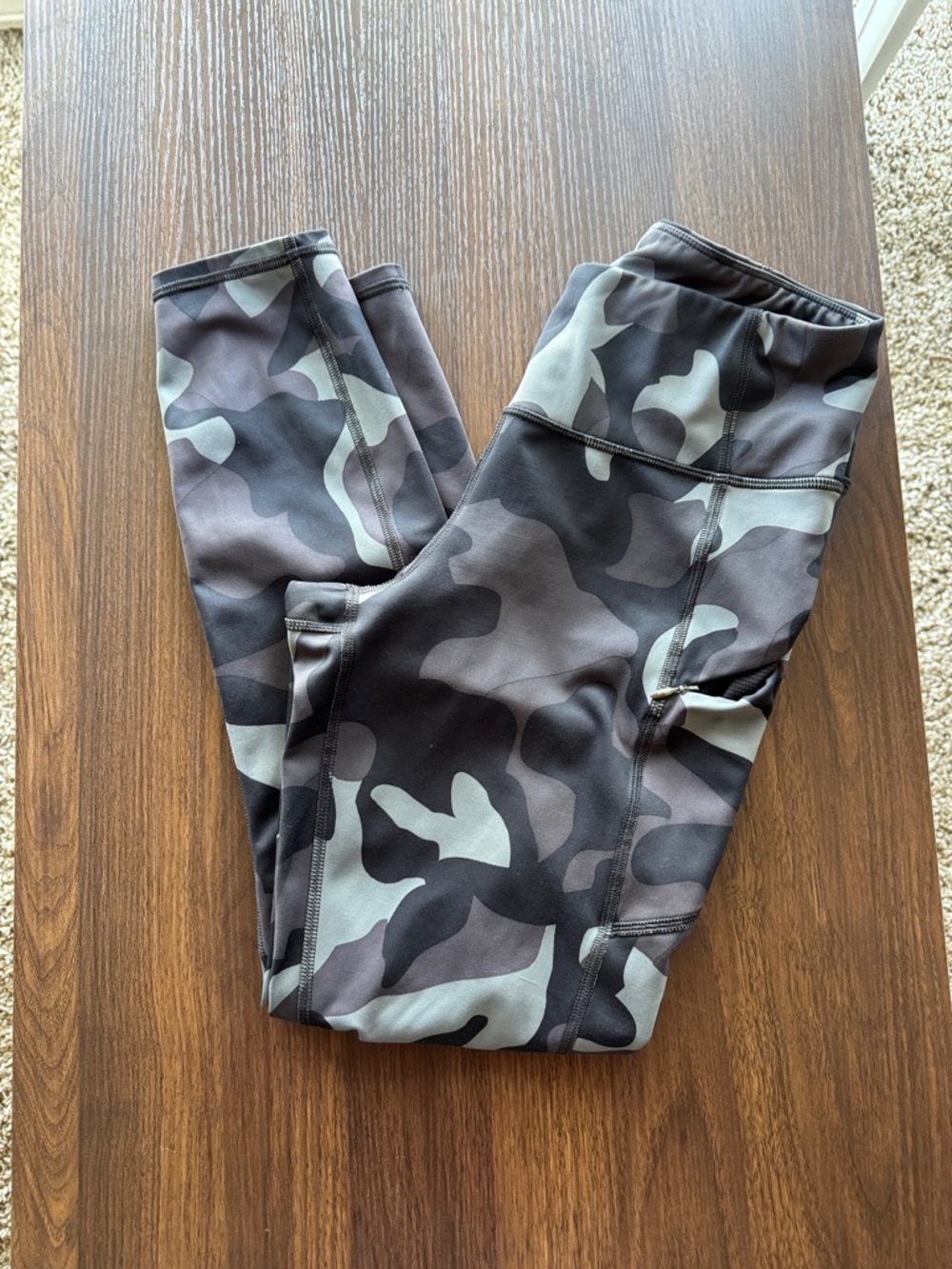 Women’s Camo Active Leggings - Gray Camouflage